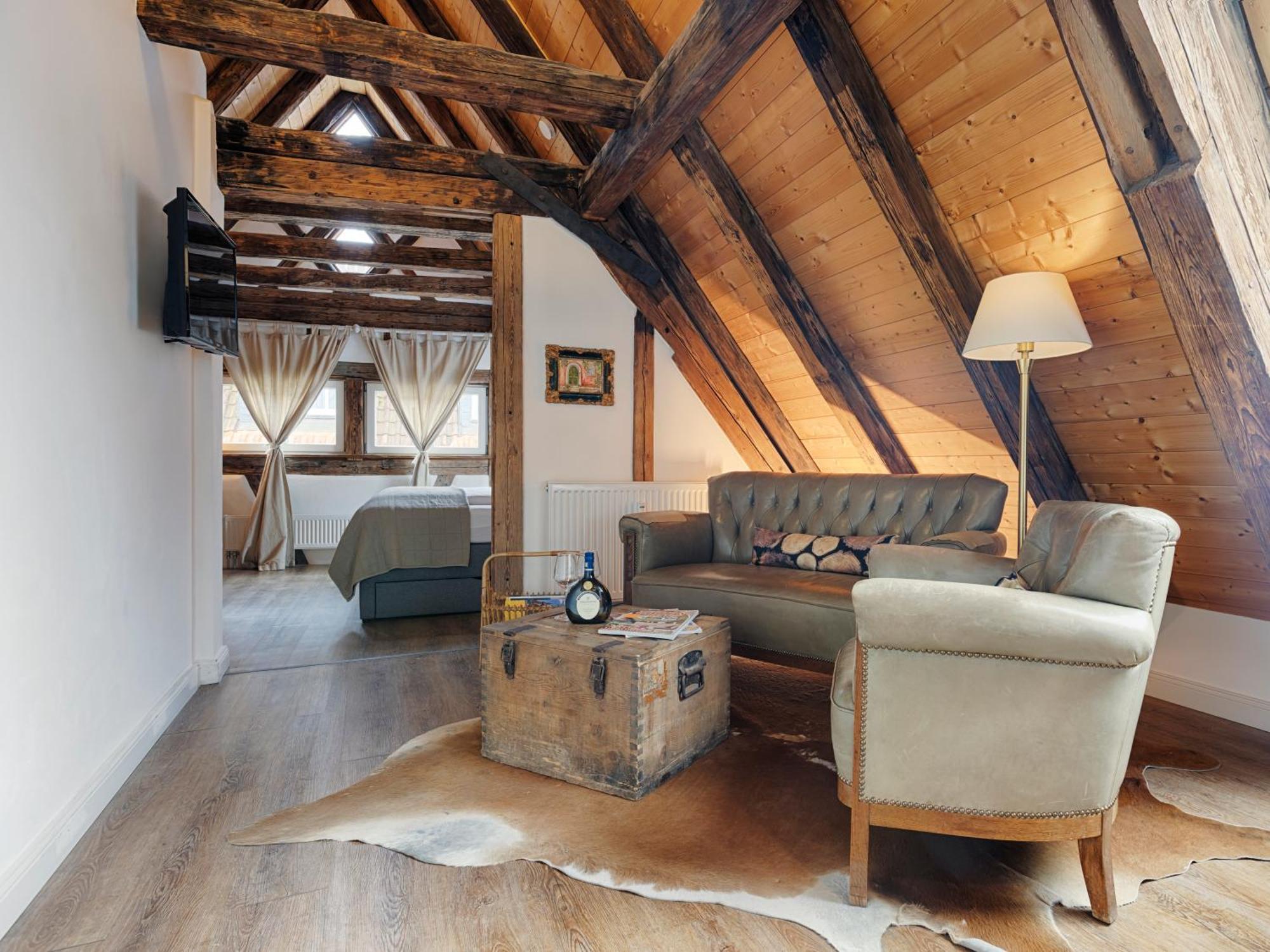 Weinhotel Oechsle & Brix Sommerhausen Bagian luar foto