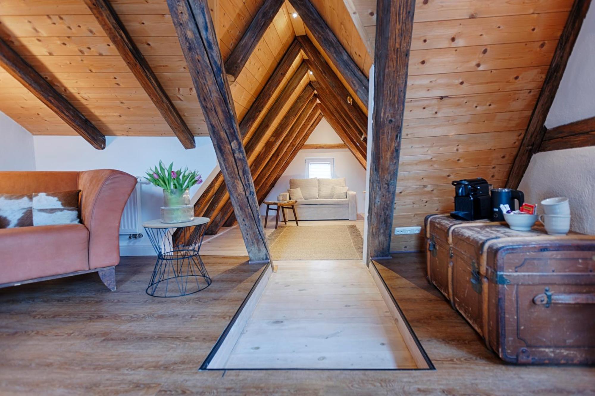 Weinhotel Oechsle & Brix Sommerhausen Bagian luar foto