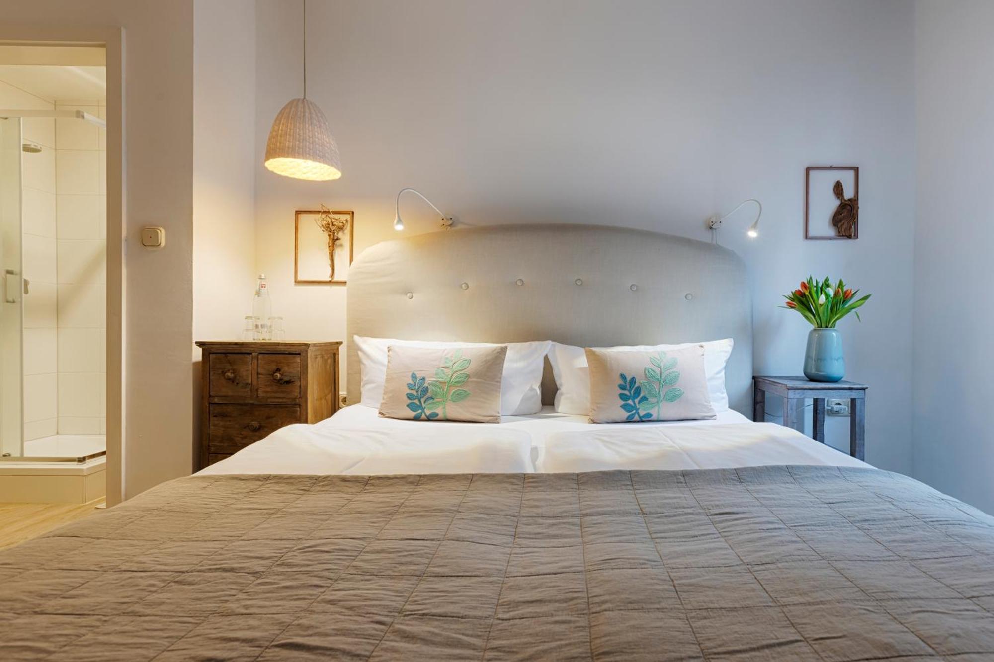 Weinhotel Oechsle & Brix Sommerhausen Bagian luar foto